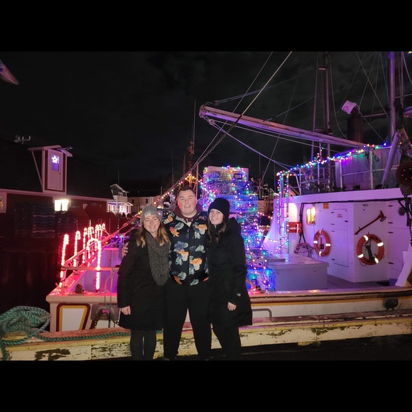 Meet your Posher, Brad - Picture 1 of 1